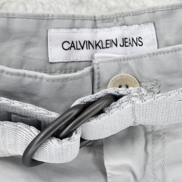 Calvin Klein Jeans Men's Belted Flat Front Short - 42W - Picture 4 of 8